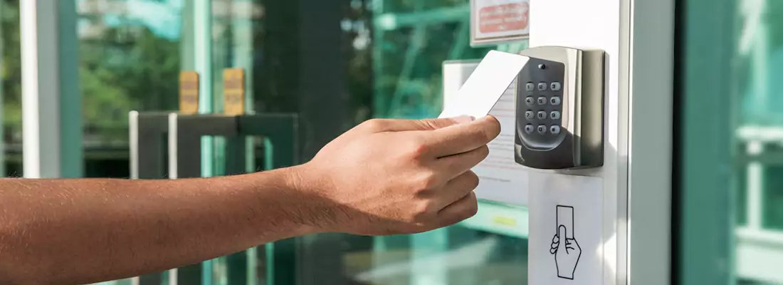 Wireless Gate Safety Sensors for Seamless Integration in Ferry Pass, FL